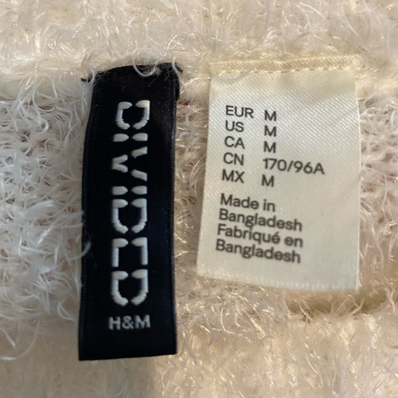 Fuzzy soft fall staple H&M sweater - Picture 4 of 5